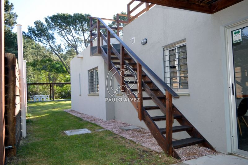 Escalera a terraza